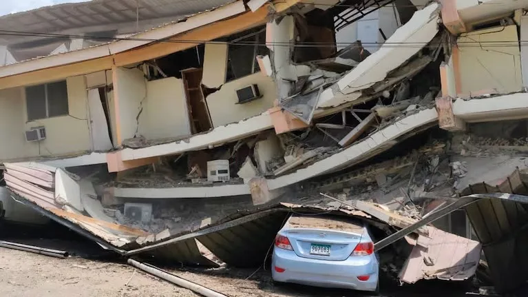 Sismo de magnitud 7,7 sacude a Panamá y se siente con fuerza en Colombia