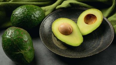 Así puede consumir la semilla de aguacate para bajar de peso