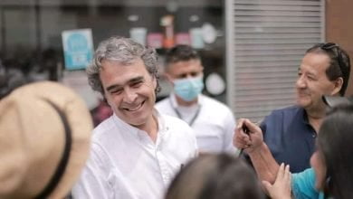 Sergio Fajardo gana la consulta de Centro Esperanza