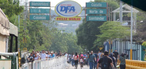 pico y cédula en frontera con Venezuela / frontera entre Colombia y Venezuela / Colombia y Venezuela