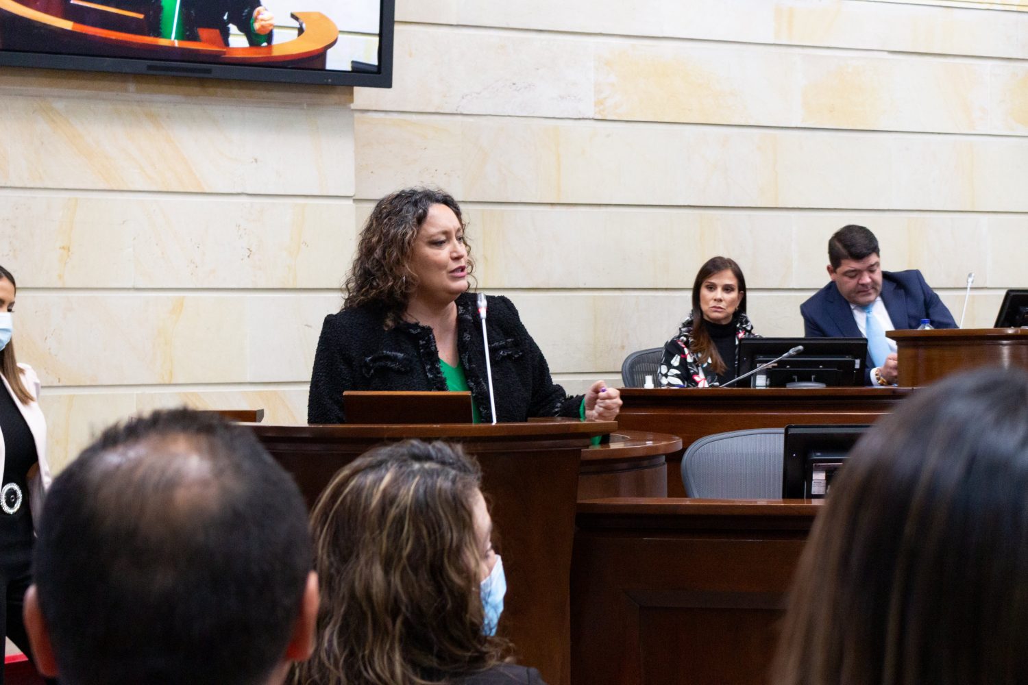 Angélica Lozano anunció su voto por Petro