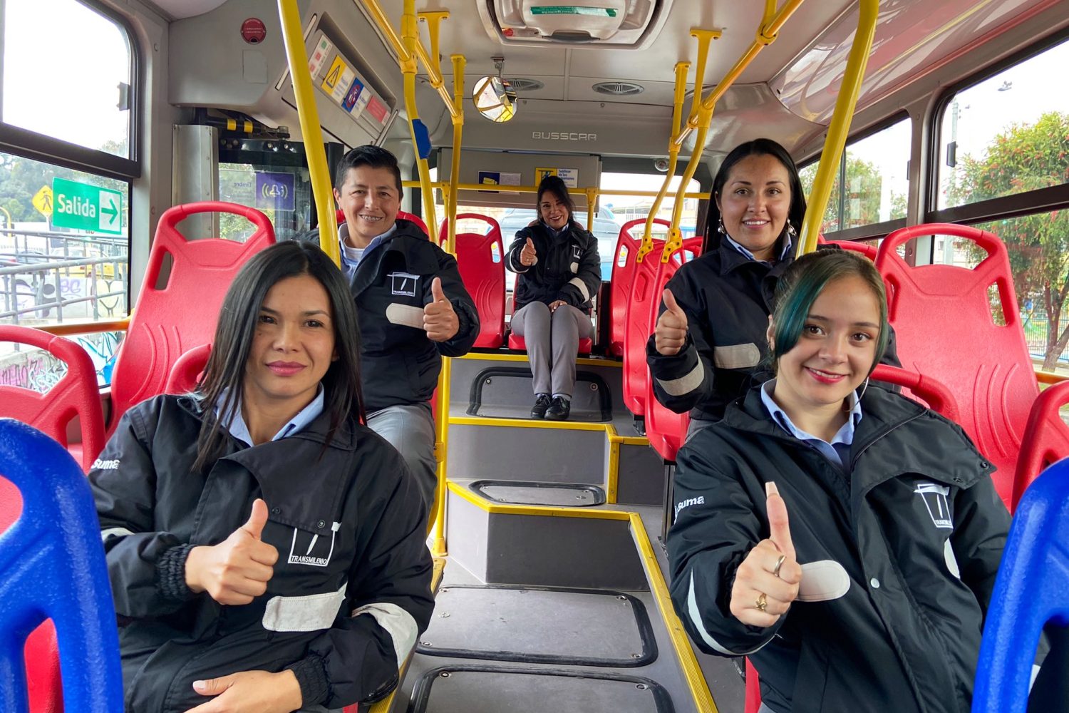 buses conducidos por mujeres