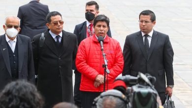 habla presidente de perú, pedro castillo, en discurso público junto a miembros de su gabinete