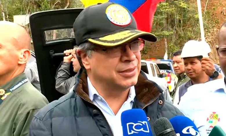 Gobierno de Gustavo Petro anunció mesa de diálogo de paz con el Estado Mayor Central de las Farc fondos de pensiones guaidó fiscal / Selección Colombia ecuador / síndrome / de Asperger / fentanilo