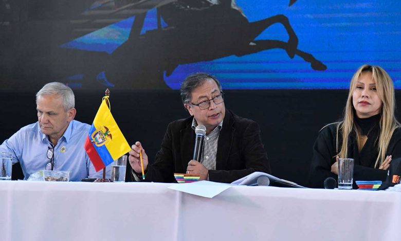 El Presidente Gustavo Petro lideró este sábado una nueva jornada de ‘Gobierno Escucha’, esta vez en el municipio boyacense de Paz de Río / drogas la rebaja