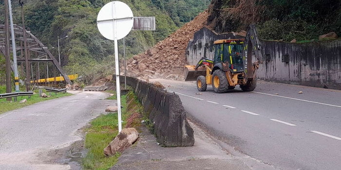 derrumbes / estado de emergencia económica y social