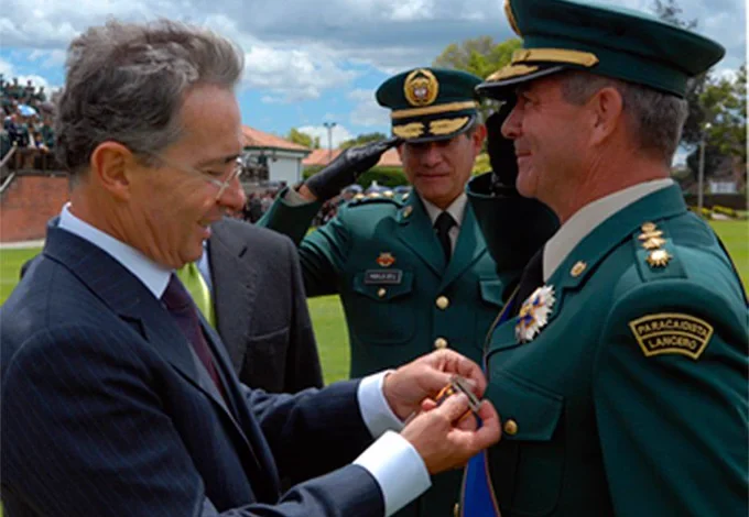 uribe y Mario Montoya