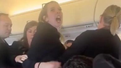 Video: En pleno vuelo mujer gritó que era víctima de trata de personas