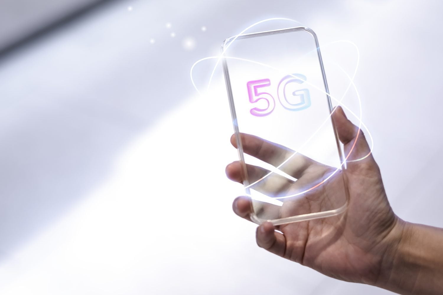 Cómo aprovechar al máximo la red 5G de Claro y Tigo para una conexión a internet más rápida