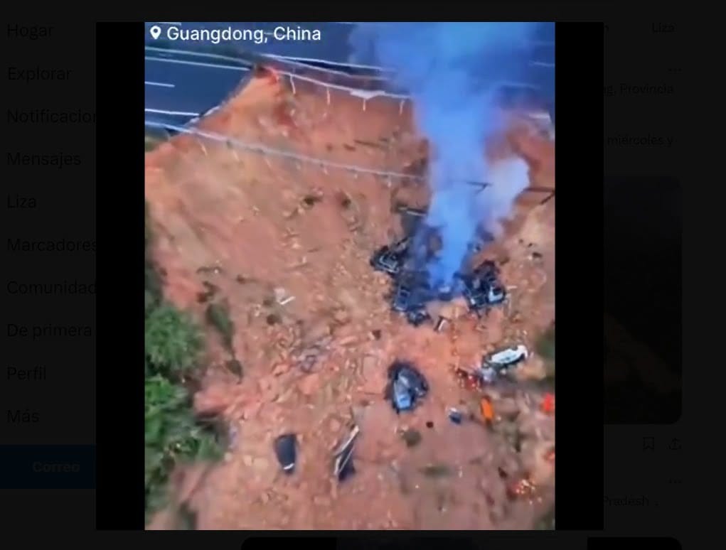 Impactante video: Carretera colapsó en China, hay más de 40 fallecidos