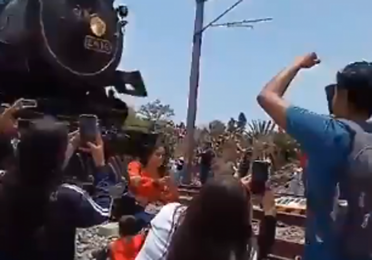 Mujer perdió la vida al intentar tomarse una selfie junto a un tren en movimiento 