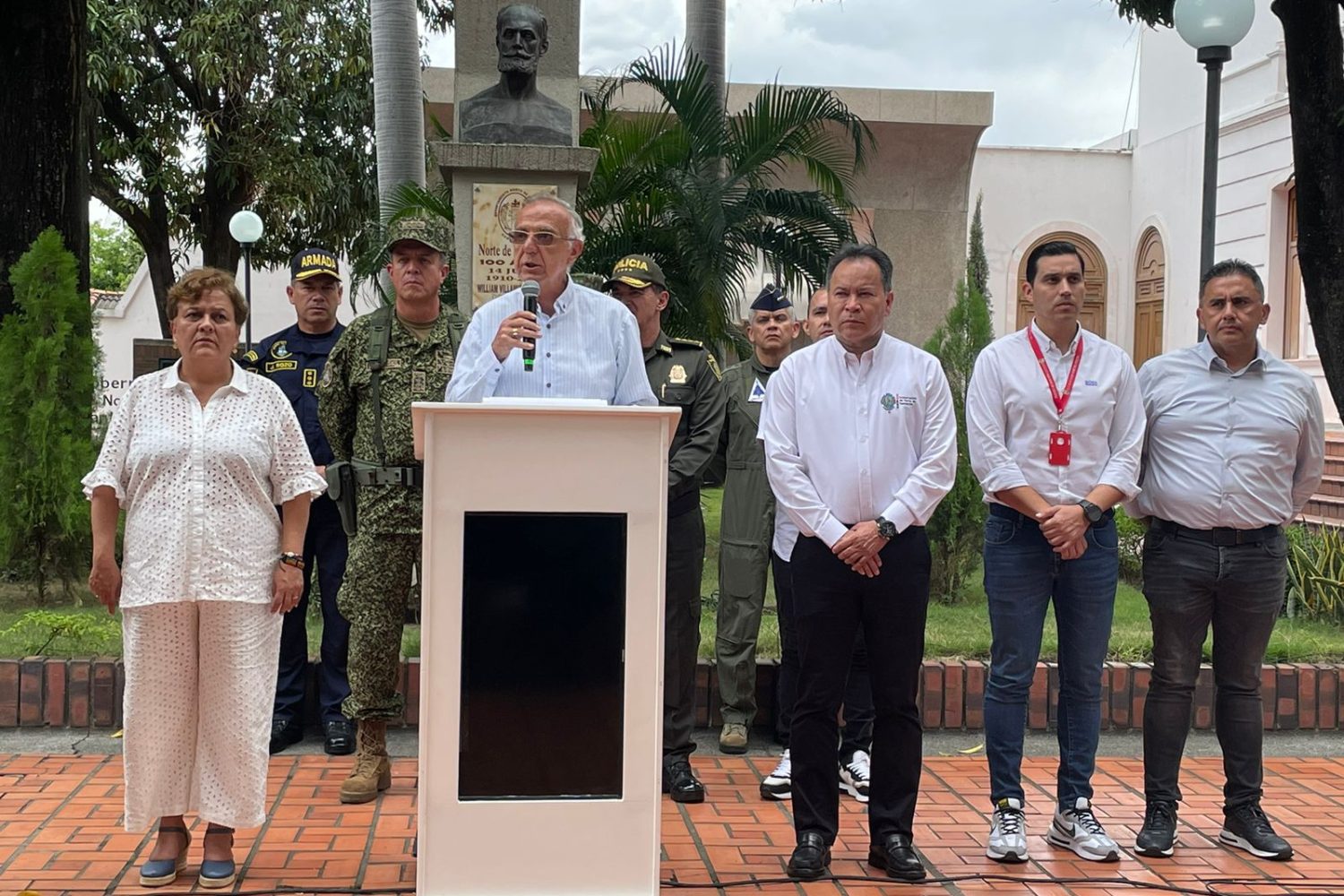 Colombia reforzará seguridad en zona fronteriza con Venezuela