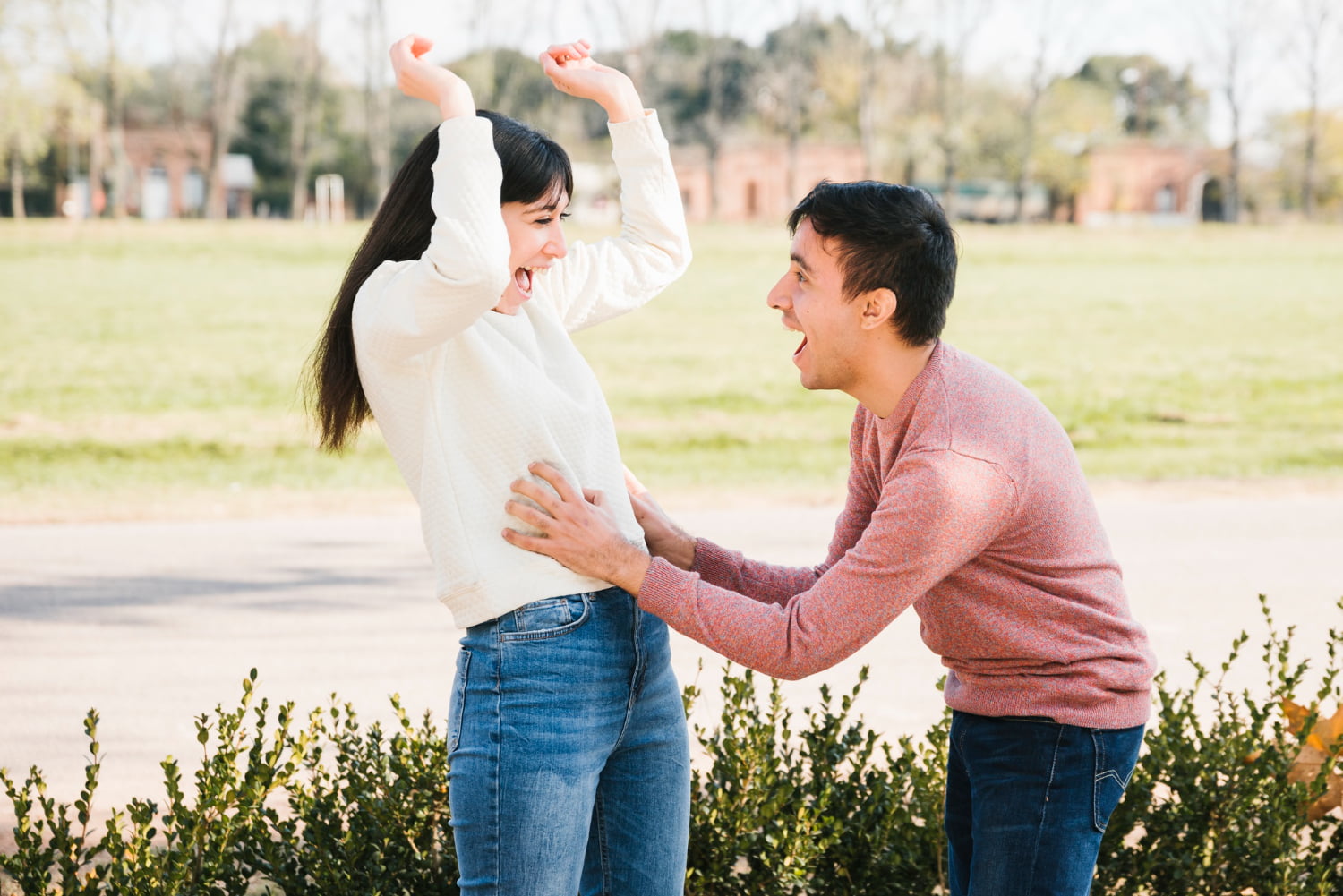 ¿Por qué uno mismo no puede hacerse cosquillas?