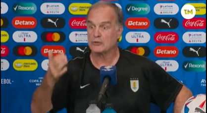 marcelo bielsa DT Uruguay