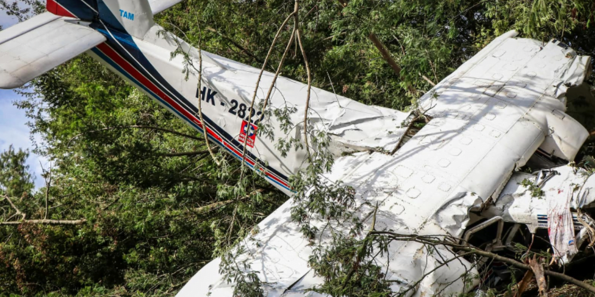 En video: Así se vivió el desplome de una avioneta en Chía