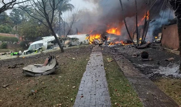 se estrelló un avión con 62 personas a bordo en Brasil