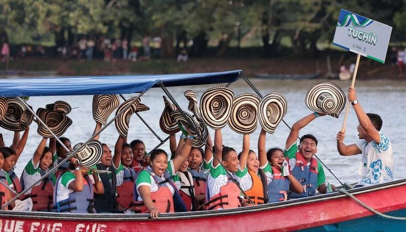 ¡Como en París! Juegos Deportivos Departamentales 2024 fueron inaugurados sobre el Río Sinú (Video)