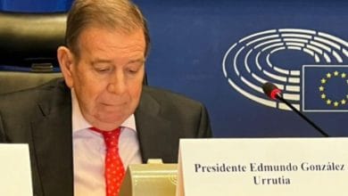 Con el identificativo de "presidente" recibieron en la UE a Edmundo González